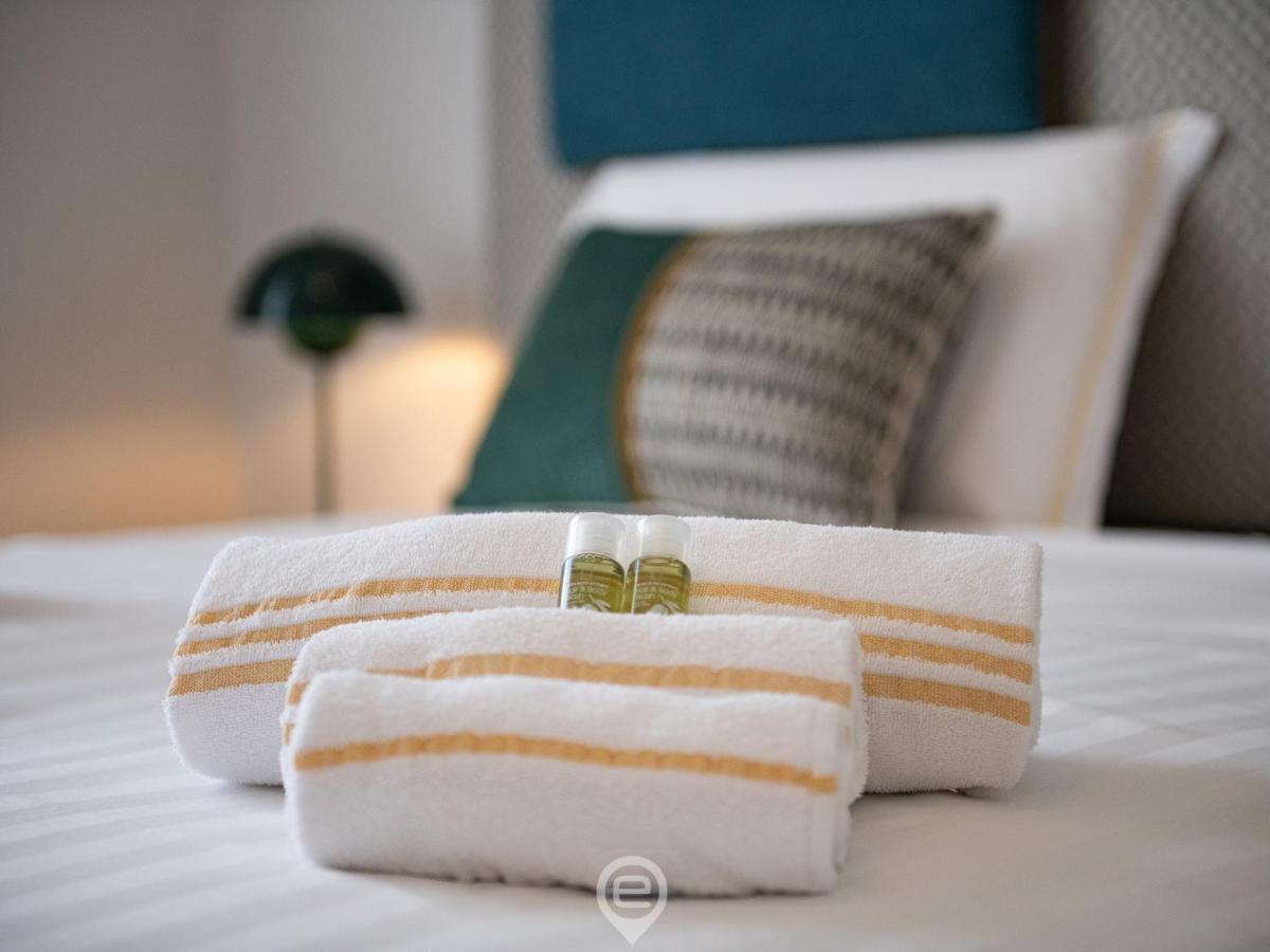 Verso Suites Каляри Екстериор снимка